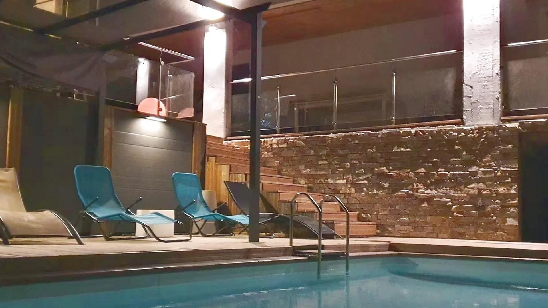 Holiday home Family Summer Bandolaise Villa France